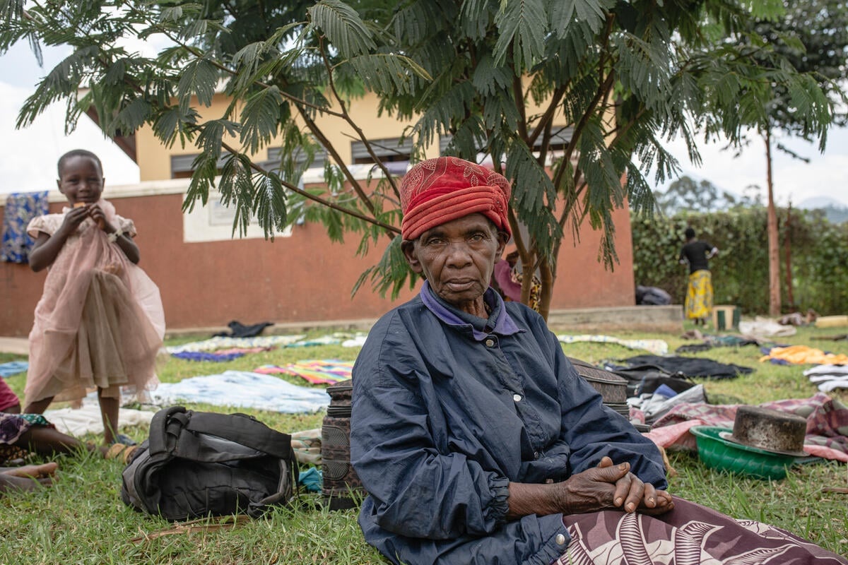 Uganda. Thousands flee into Uganda to escape clashes in eastern DR Congo