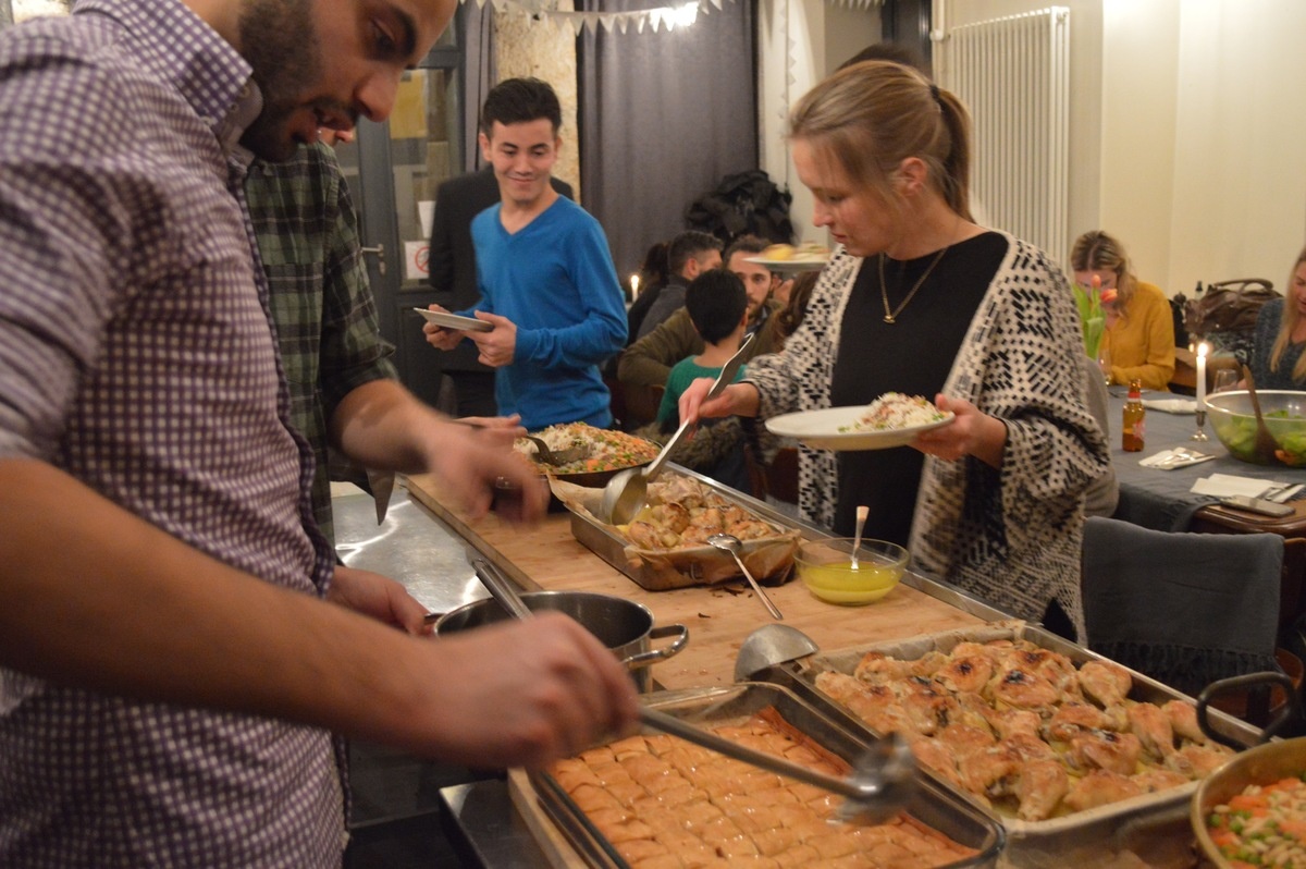 Syrian refugees shares a taste of home with help from Cuisine Lab