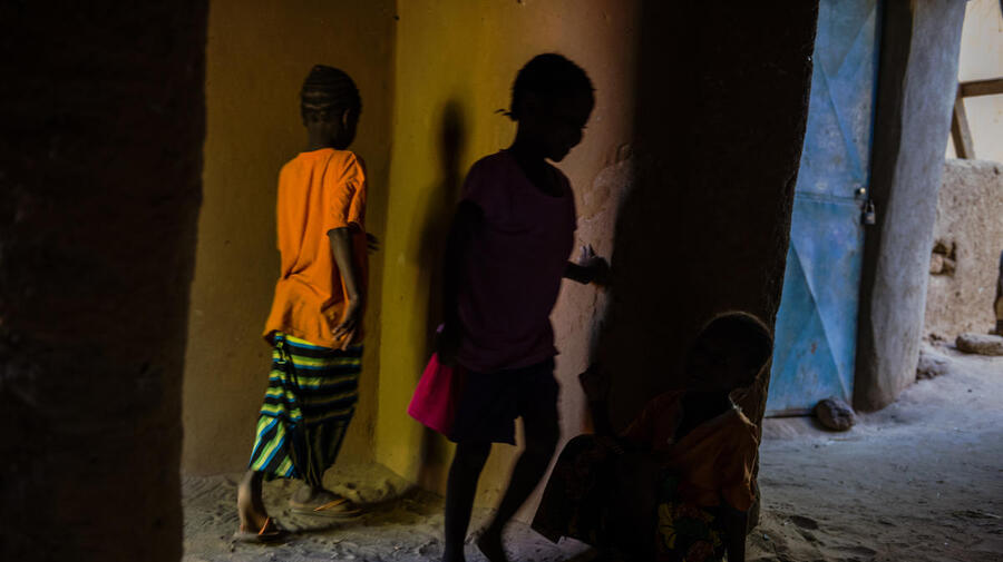 Young children play in the city of Gao, Mali, February 2019.