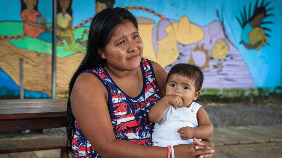 Brazil. Indigenous Warao mother recovers from coronavirus