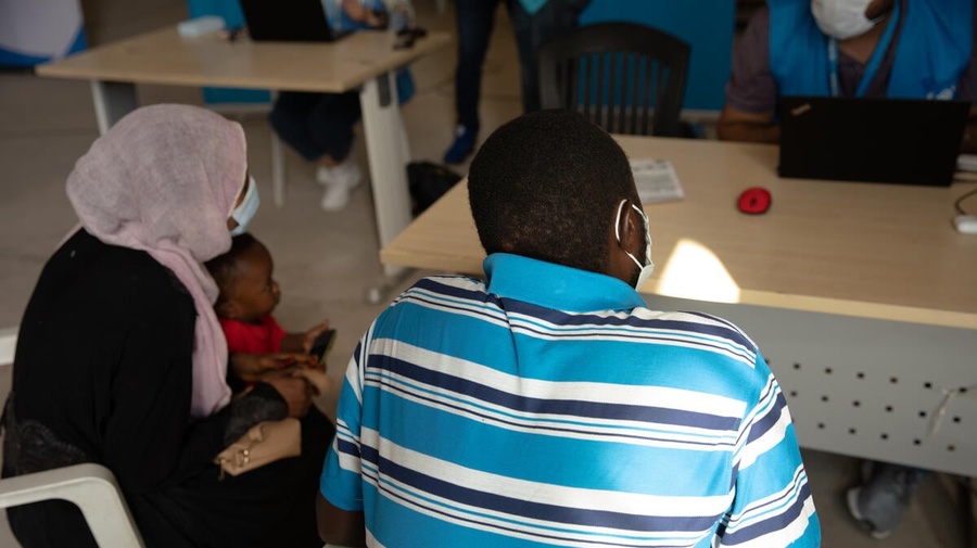 Libya. UNHCR and partners provide asylum seekers affected by the Libyan government security crackdown with assistance.The help includes food parcels, cash assistance and replacements for lost UNHCR documentation.