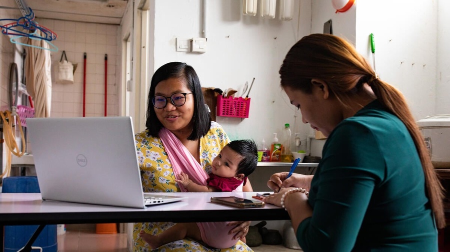 Malaysia. Refugee leaders conduct online psychosocial support group session for refugee women during COVID-19