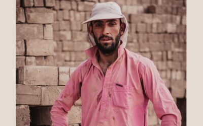 پناهنده افغانستانی رویای خود را محقق ساخت و به عکاسی بدل گشت تا لحظات تاثیرگذار زندگی را ثبت و آنها را جاودانه کند