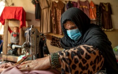 زنان افغانستانی که تحت تاثیر ممنوعیت کار و تحصیل تحمیلی طالبان قرار گرفته‌اند، نگران آینده هستند.