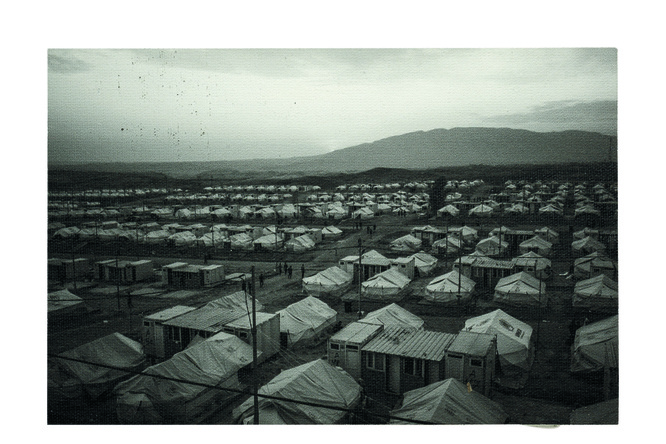  EBRAHIM ALIPOOR  (Iran / Kurdistan)  Where Is the Home? / Dov’è casa?  2019 Fotografia digitale stampata su tela