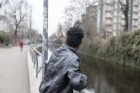 I disperati viaggi dei rifugiati per raggiungere i propri cari in Europa