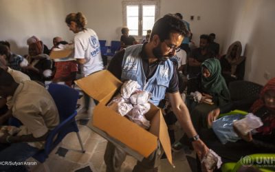 Libia: a causa degli scontri in corso, l’UNHCR ricolloca in aree più sicure i rifugiati detenuti