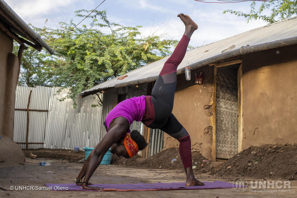Kenya. Rifugiata e istruttrice di yoga nel campo di Kakuma, Kenya