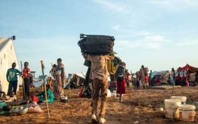 Sudan: 1 miliardo di dollari necessario per rispondere ai bisogni di milioni di persone in fuga dal conflitto