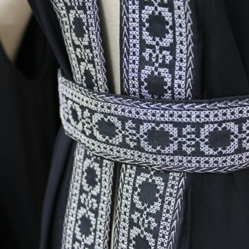 Women Bisht