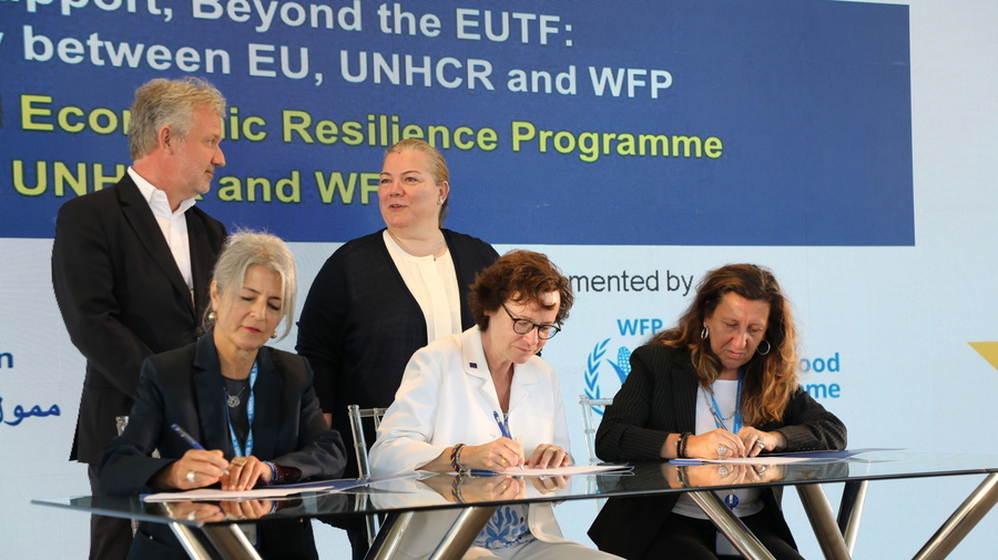 EU, UNHCR, and WFP signing the new agreement to support refugees in Jordan