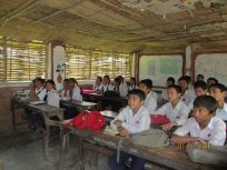 ユニクロ社員、ネパールより活動を報告(2月2日)