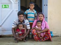 ロヒンギャ難民居住区で初の感染確認、公衆衛生分野の対応進む