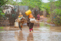 日本政府による緊急無償資金協力：「エチオピア、ソマリア、ケニアにおける洪水被害に対する緊急無償資金協力」