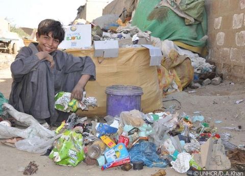 Pakistan refugee boy.jpg Pakistan refugee boy.jpg