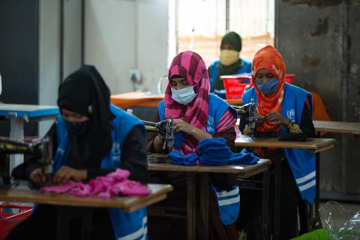 Bangladesh. High Commissioner visits Rohingya refugees in Cox’s Bazar