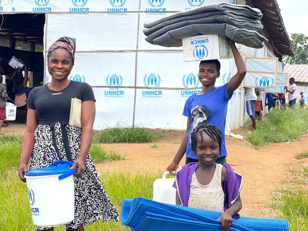 Nigeria. UNHCR provides relief supplies to Cameroonian refugee family.