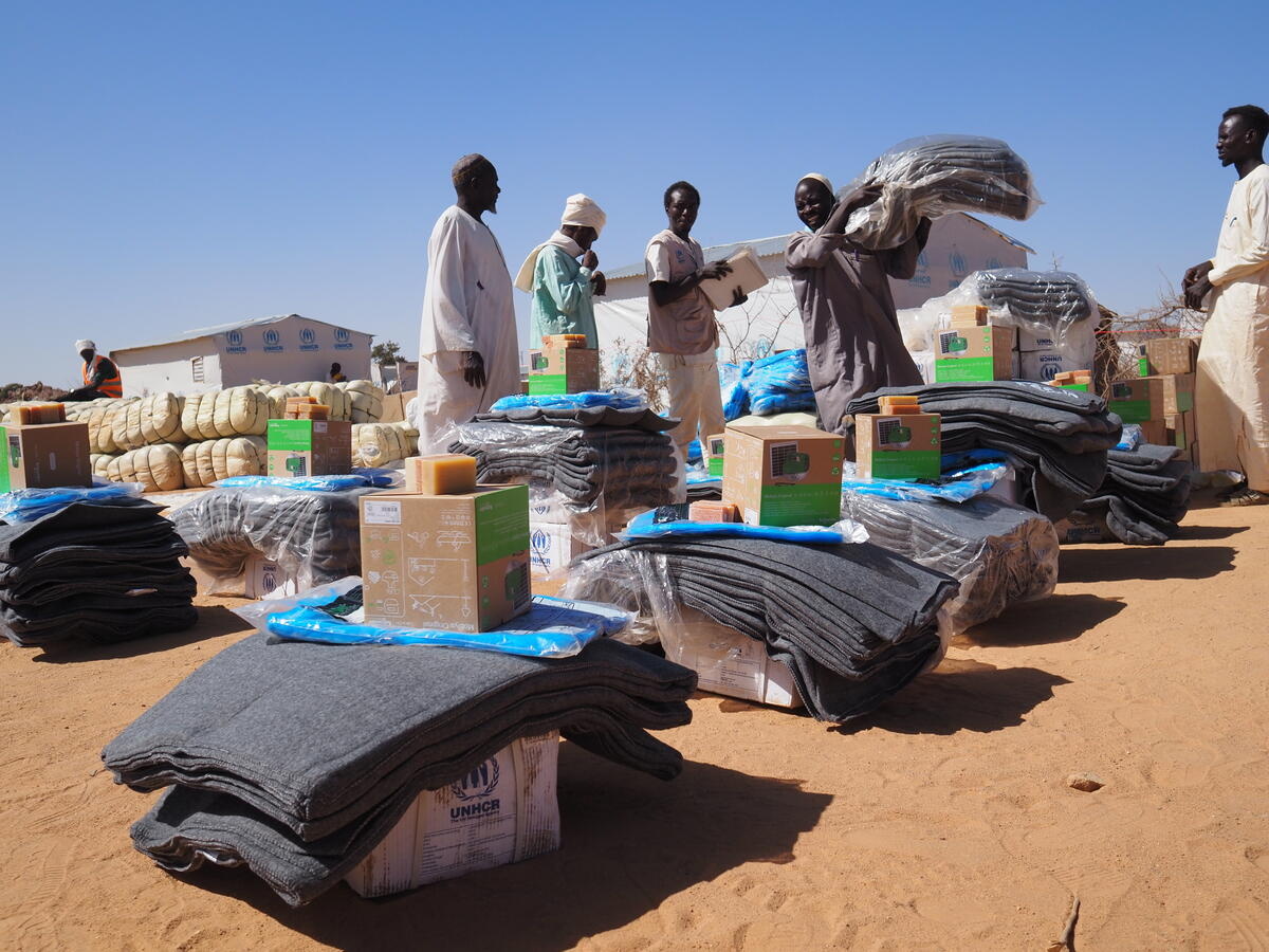 UNHCR and partners prepare to deliver core relief items to Sudanese refugees in Farchana refugee camp extensions