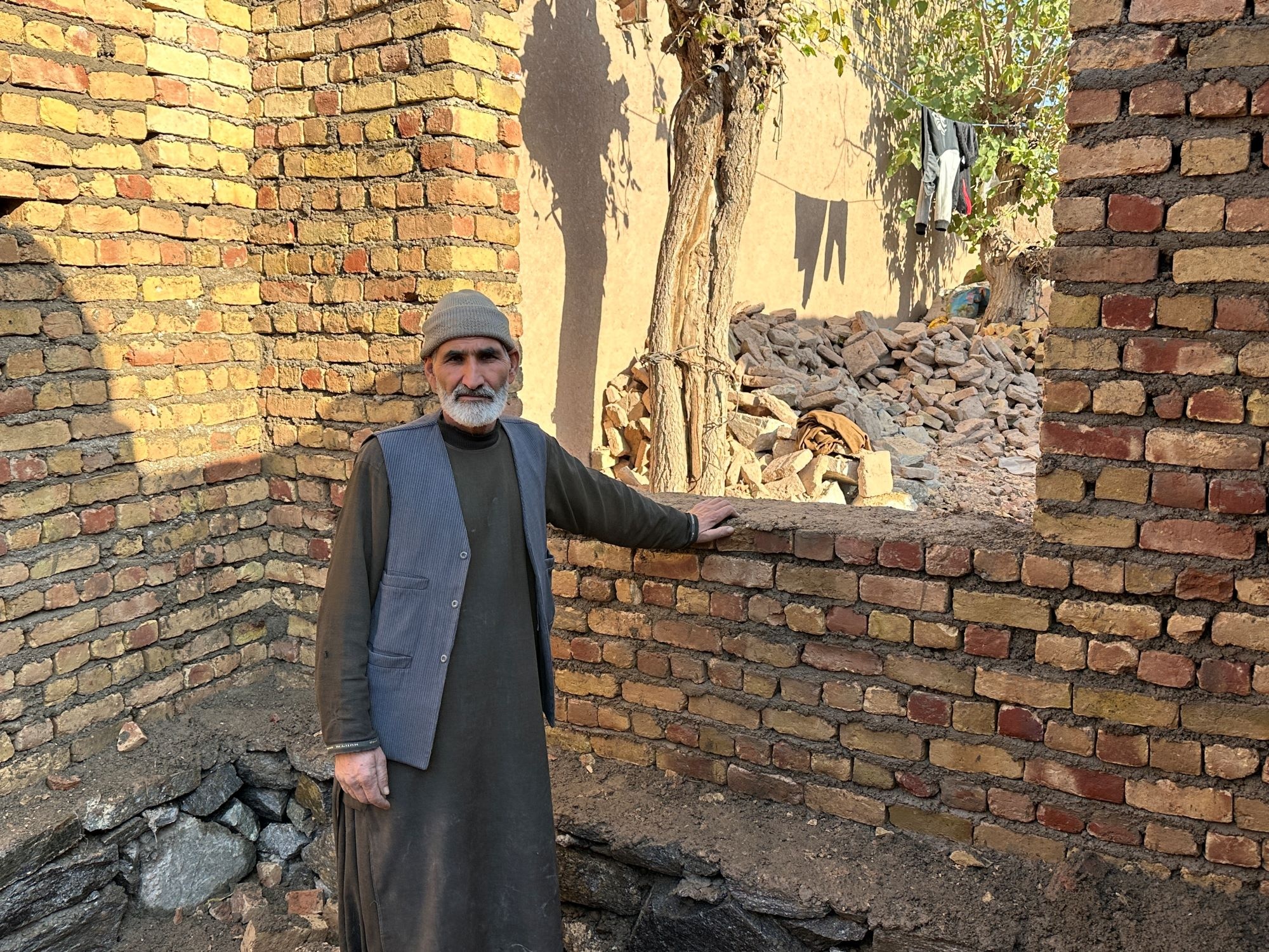 Afghanistan. UNHCR supports families with new shelters in Herat