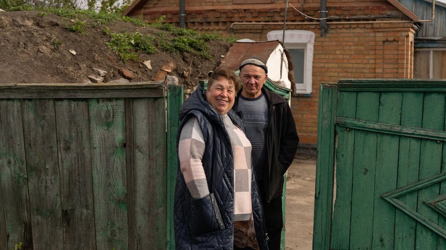Ukraine. UNHCR supports displaced families to make new homes habitable