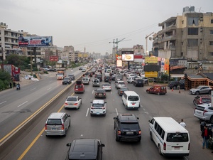 Vehicles head southwards from the southern Lebanese city of Sidon on 17 April, the day of an announced ceasefire.