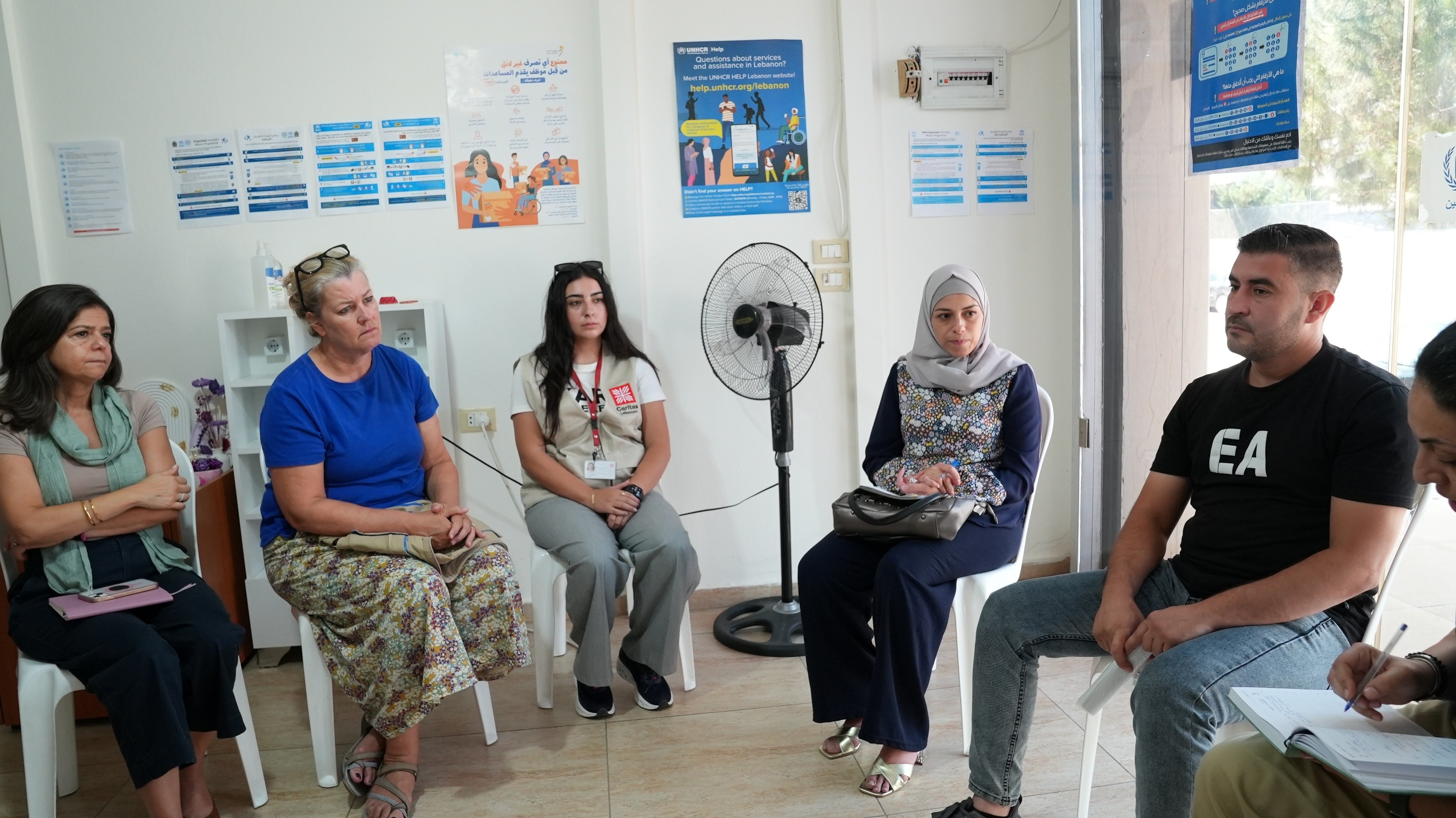 UN Deputy High Commissioner, Kelly T. Clements, meeting Syrian refugees returning from Lebanon to Syria 