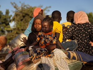 Chad. Sudanese refugees arrive at border in Adre fleeing violence