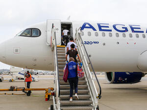 Greece: Twenty-five unaccompanied children are relocated from Greece to Portugal