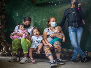 Colombia. UNHCR meets with refugee women to recognize and prevent gender based violence