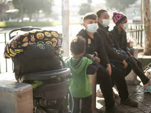Chile. Venezuelan family without housing faces the arrival of cold winter