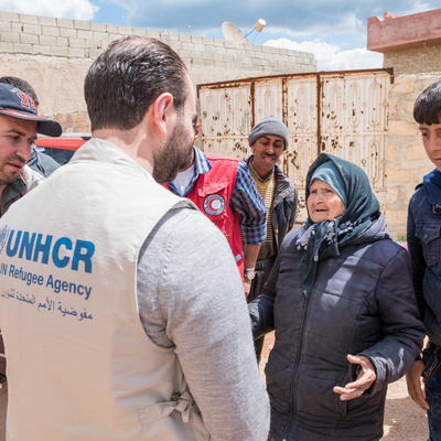 Syria. UNHCR staff assess needs of displaced from Afrin