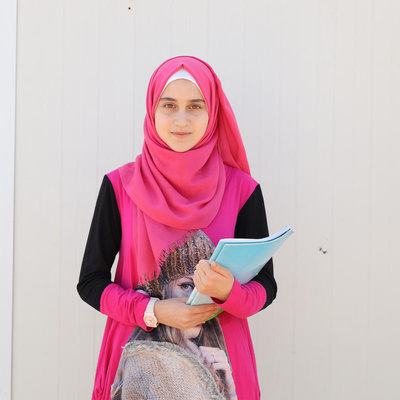 Jordan. Syrian teenager harnesses passion for teaching during pandemic