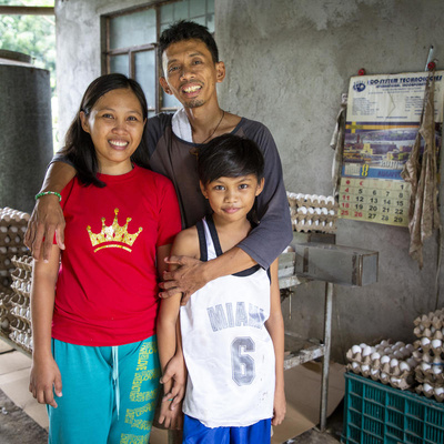 Philippines. UNHCR supports government drive to give foundlings citizenship