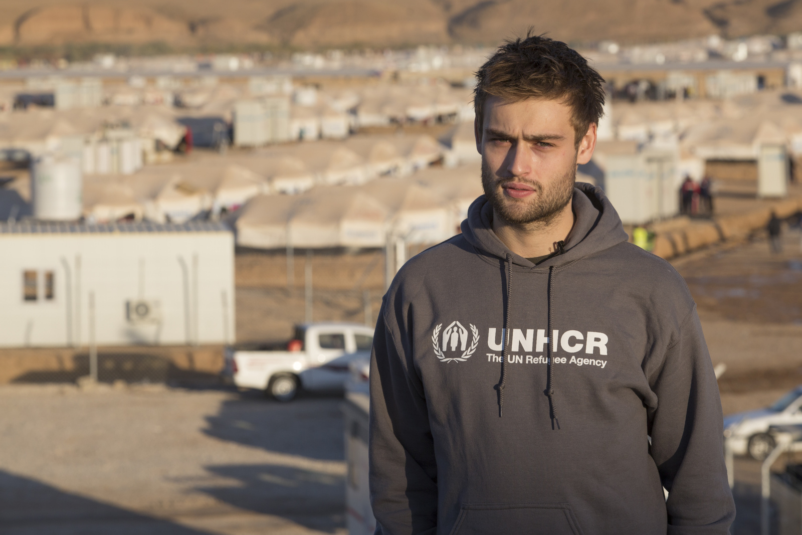 Iraq. UNHCR Supporter Douglas Booth in Hasansham IDP camp for Iraqis fleeing Mosul