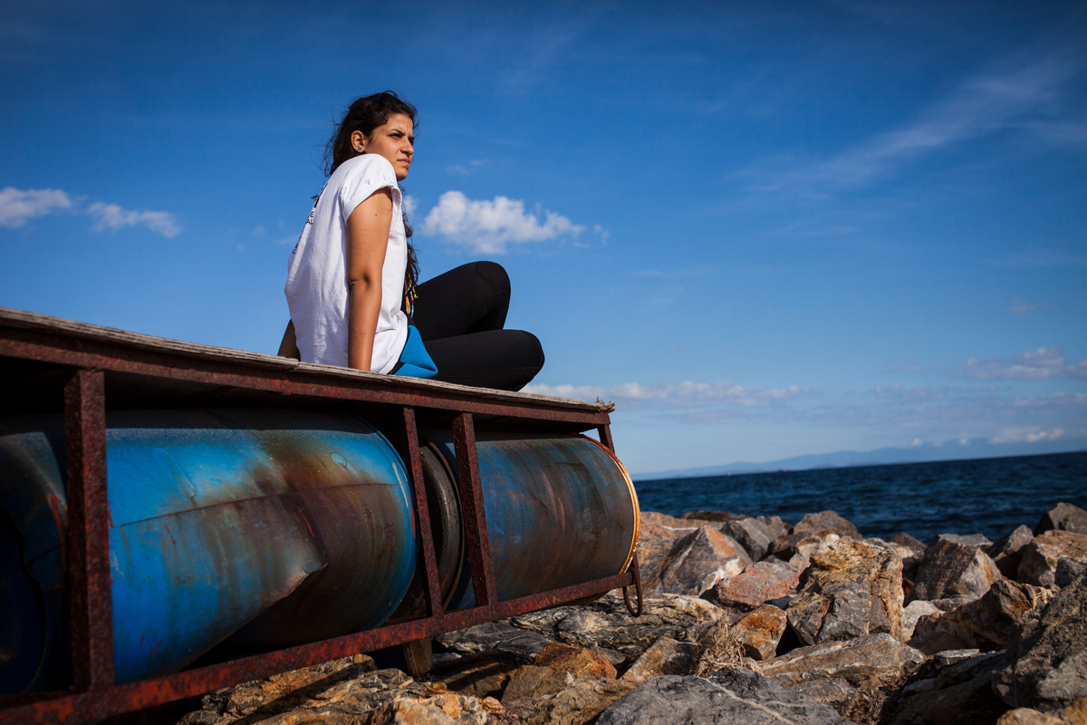 Greece. Syrian refugee returns from safe haven to help others