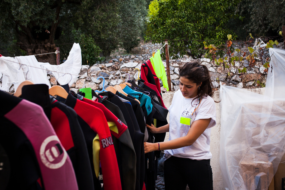 Greece. Syrian refugee returns from safe haven to help others