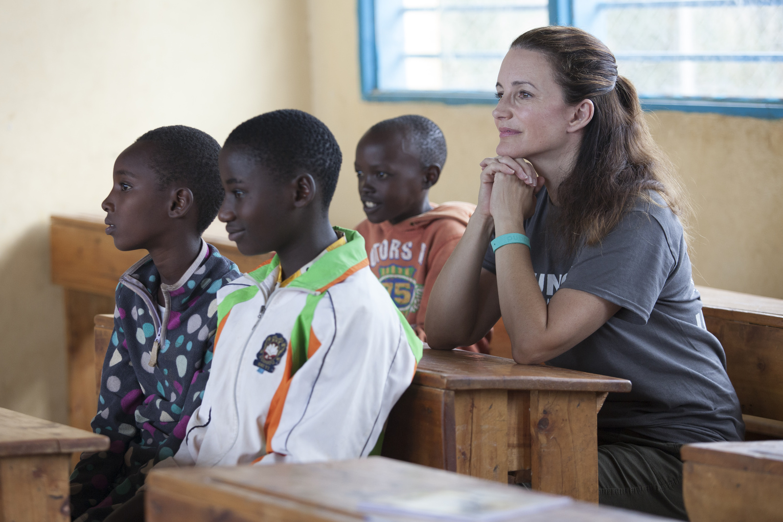 Rwanda. UNHCR Goodwill Ambassador Kristin Davis visits refugees