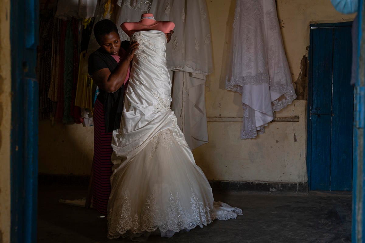 Uganda. Congolese refugee overcomes horror to win Nansen regional prize