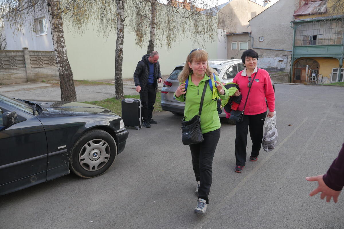 SK. Ukrainian refugee sisters Antonina and Natasha in Slovakia