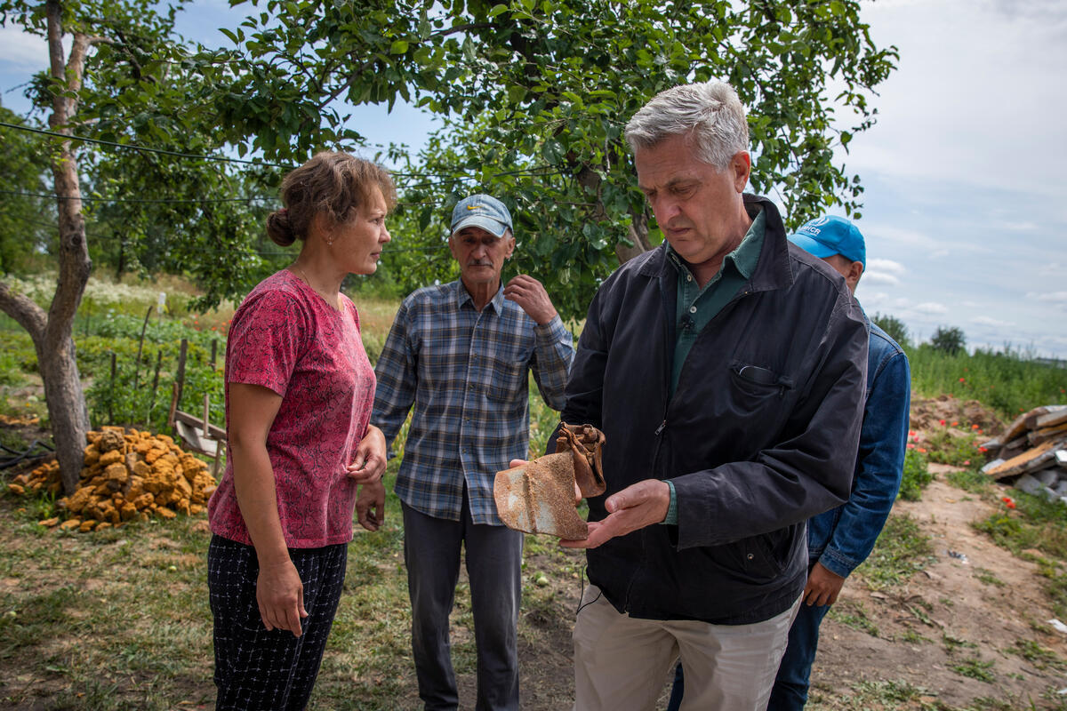Ukraine. High Commissioner visits family home destroyed by missiles