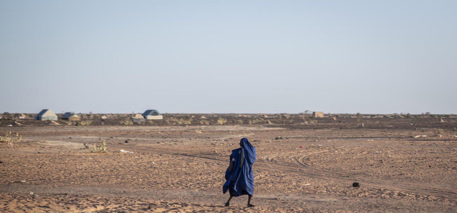 Burkina Faso. High Commissioner meets IDPs hosted by local community