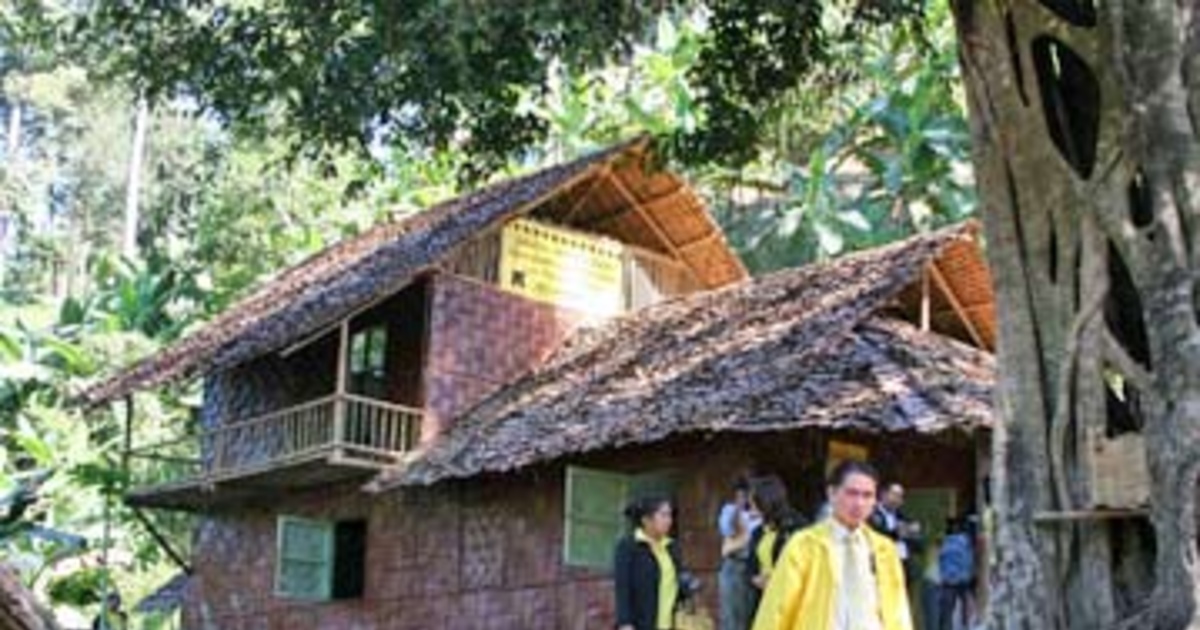 In Thai camps, legal centres hold out hope for greater justice | UNHCR ...