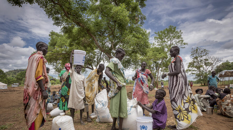 WFP is distributing food to refugees from South Sudan in Kule 1 refugee camp