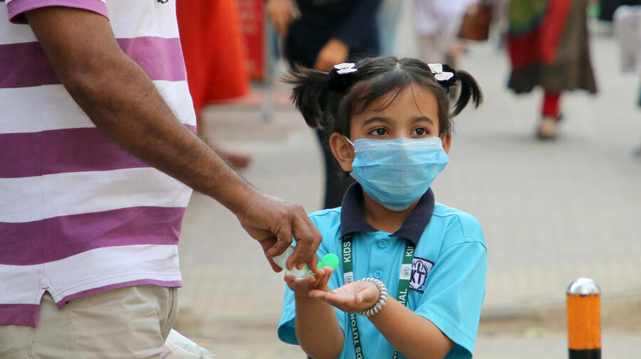 Bangladesh. Coronavirus threats in Dhaka