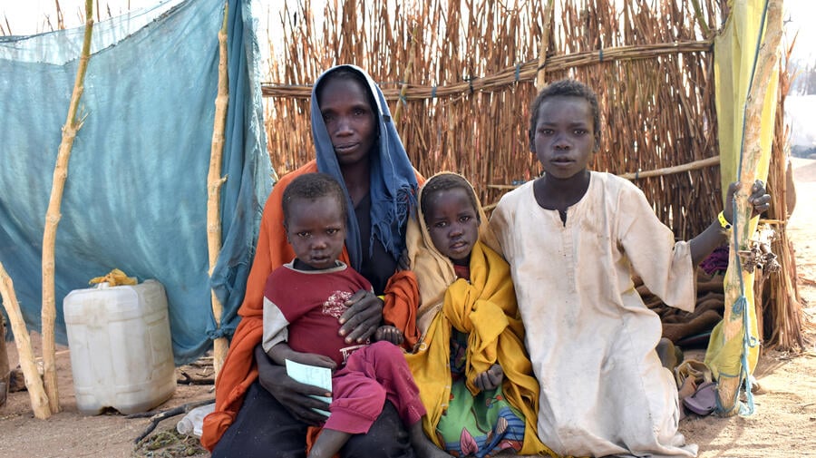 Chad. Violence in West Darfur forces thousands of Sudanese across border