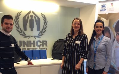 UNHCR donerer udstyr til flygtninge studerende i Danmark