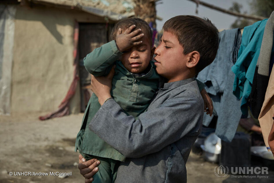 Børn i flygtningelejr, Afghanistan