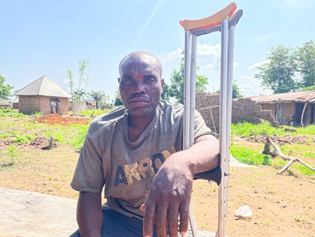 Stephen Mnguaor, 52, is one of the beneficiaries of UNHCR's cash for protection programme, funded by the Nigerian Humanitarian Fund (NHF), in Benue State. 