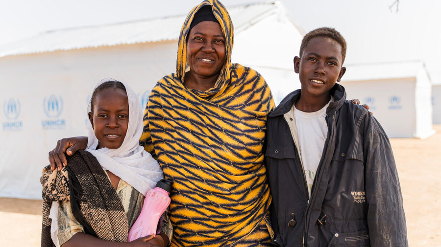 Chad. Thousands of Sudanese refugees continue to flee across border