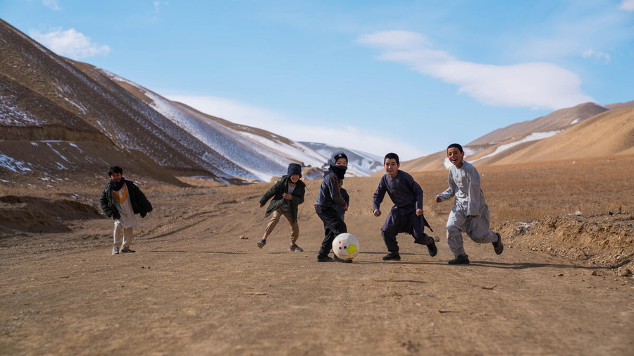 Afghanistan. UNHCR Delivers 30 Durable Permanent Shelters for Vulnerable Families in Bamiyan